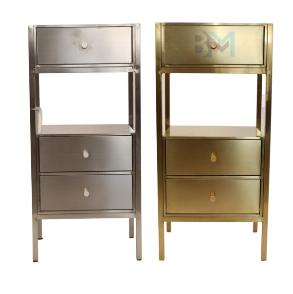 Mueble auxiliar de metal dorado o plateado