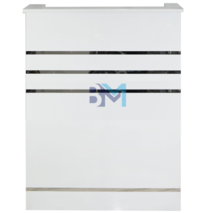 Mostrador de recepción blanco y plateado