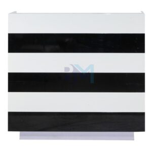 Mostrador de recepción blanco y negro