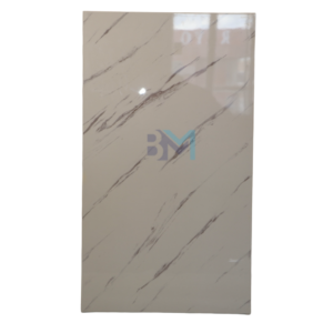 Mostrador de recepción blanco y gris tipo mármol