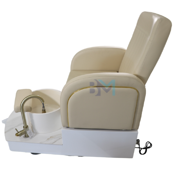 Silla de pedicura beige con pediluvio y suelo de cerámico - Imagen 5